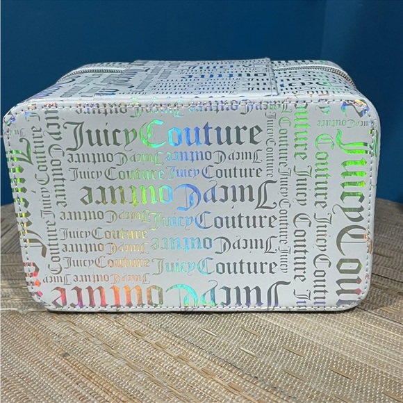 Juicy Couture Travel Makeup Train Case Cosmetic Hard Case Graffiti white - Picture 4 of 7